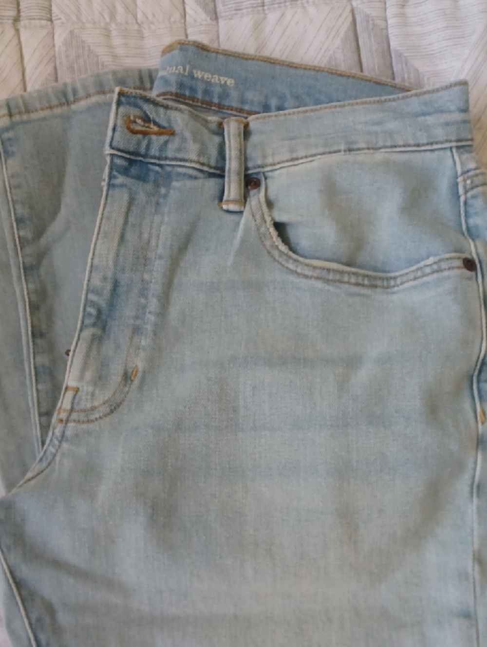 Relaxed Fit Men's Light Wash Denim Jeans